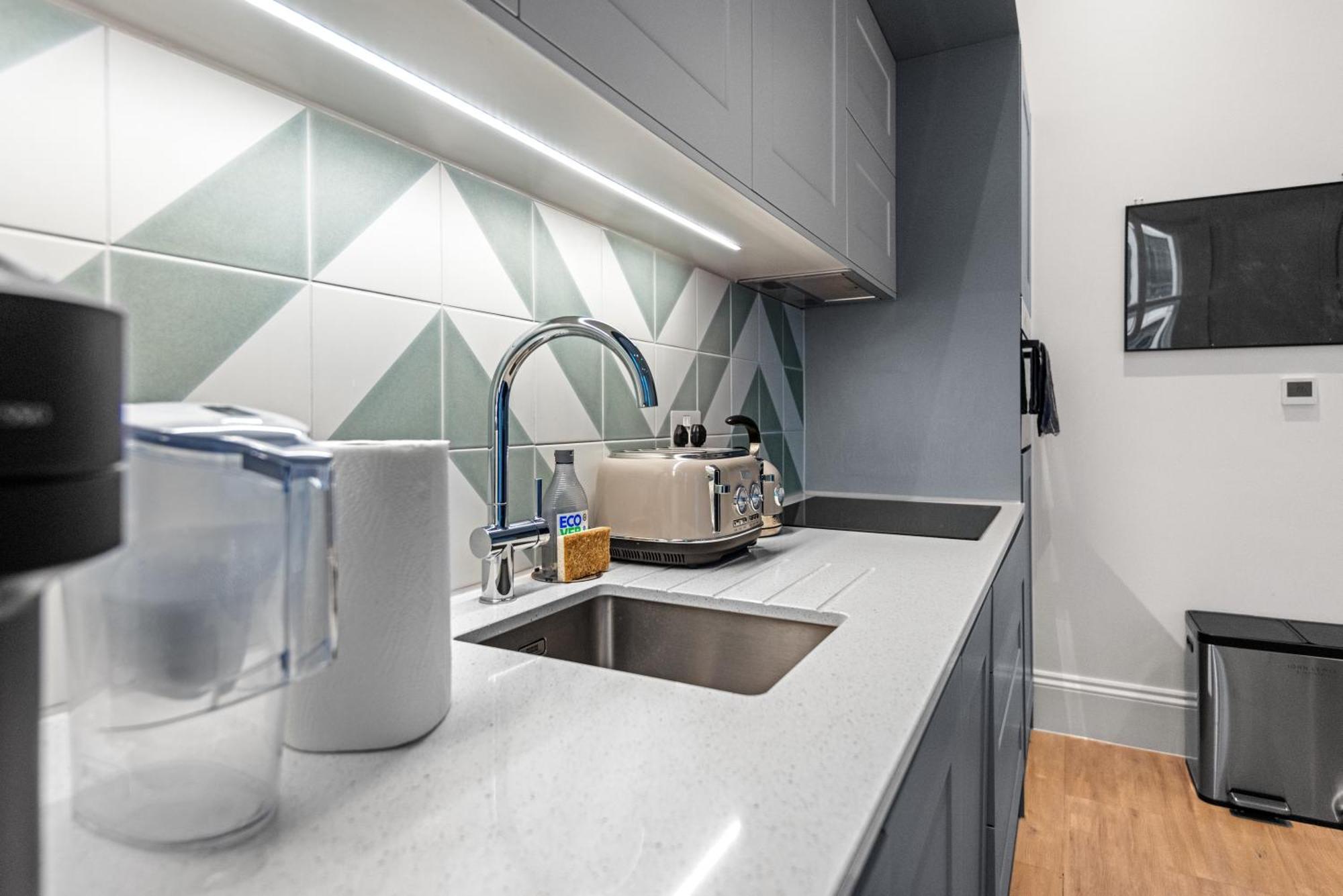 Londwell, Central Chic, Luxury Stay By Hyde Park 런던 외부 사진